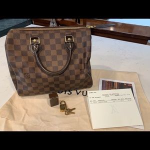 Louis Vuitton Speedy 25 Damier - Authentic
